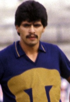 Luis Flores