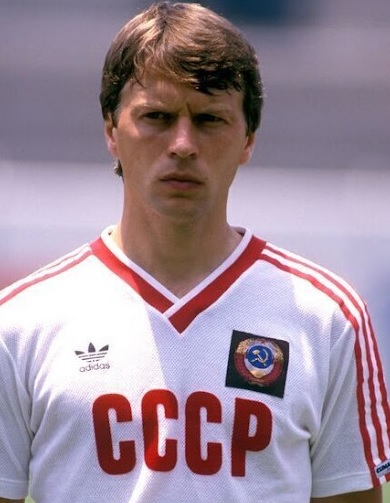 Nikolay Larionov