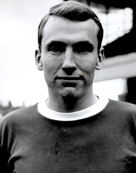 Bob McNab