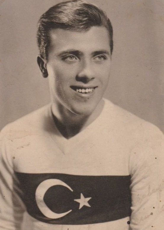 Özcan Arkoç